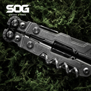 SOG 17 in 1 PowerLitre Multi-Tool